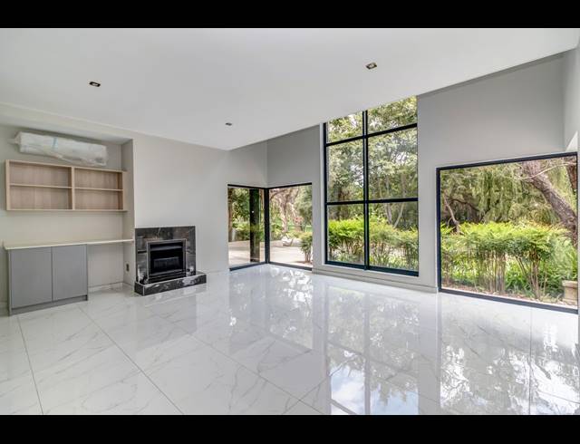 4 BEDROOM HOUSE FOR SALE IN DAINFERN GOLF ESTATE